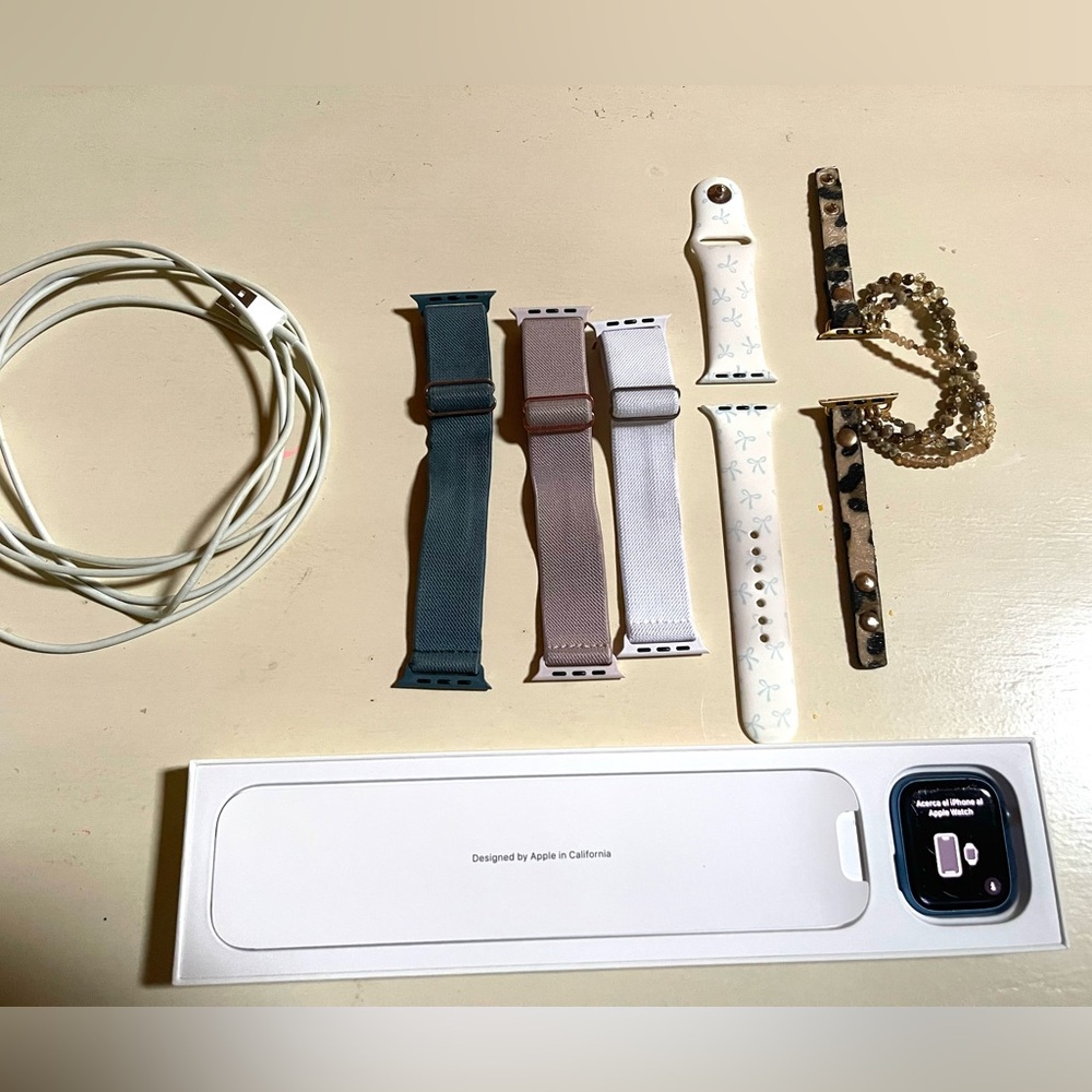 Apple Watch Blue Aluminum Series 7 45MM